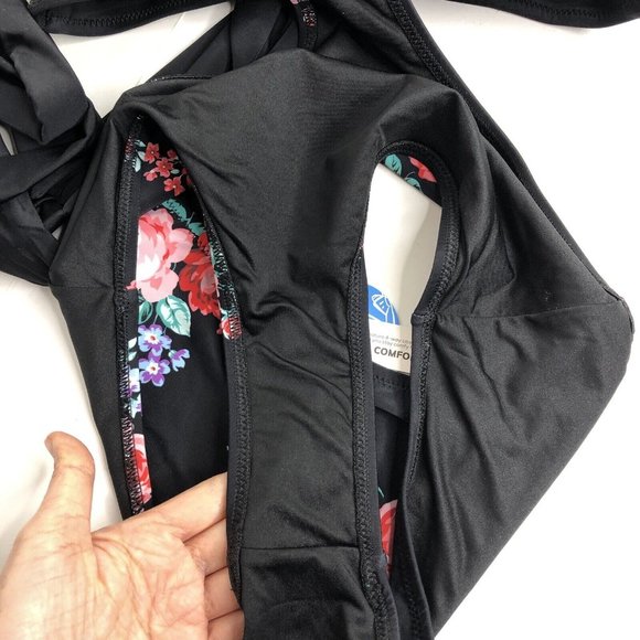 NWT CUPSHE Black Floral Wrap Cutout 1 Piece Bathing Suit Swimsuit Sz S Tie Back - Picture 14 of 14